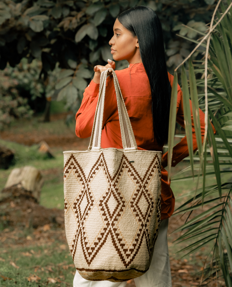 Maxi Bolso Wayuu Arena/Marrón